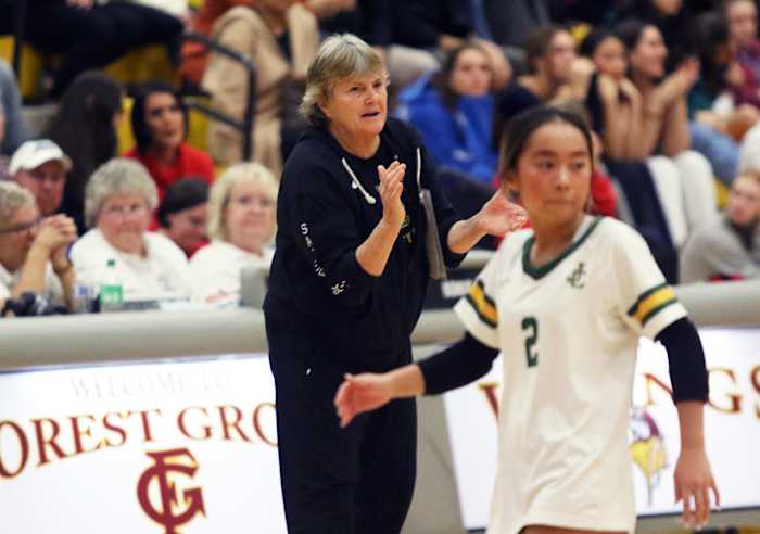 a Jesuit Oregon City 6A Oregon volleyball final November 4 2023 Dan Brood 17